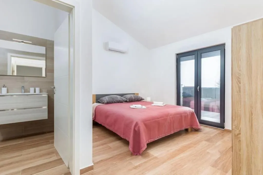 Villa 9 Marcana Croatia