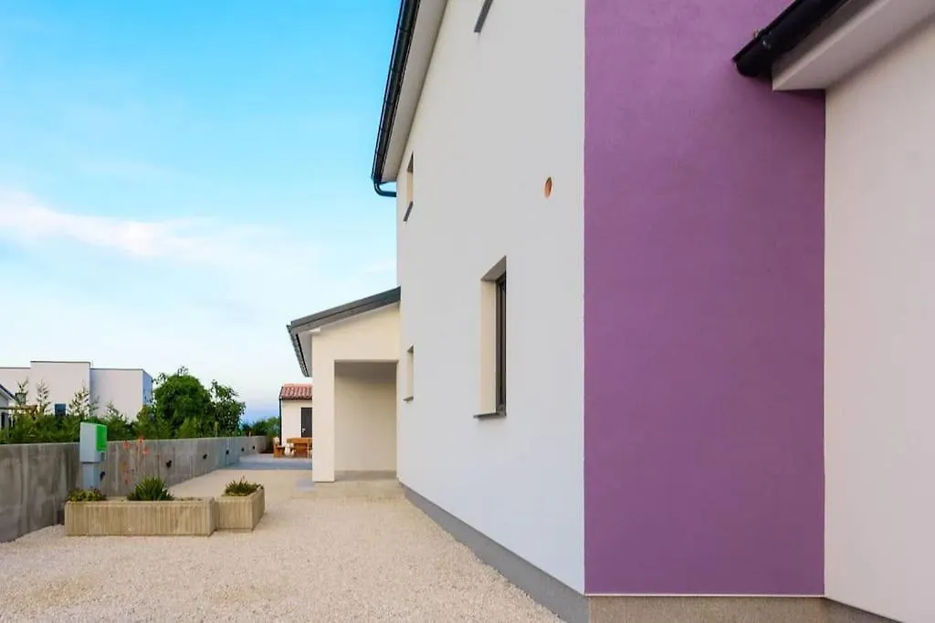 Villa 9 Marcana