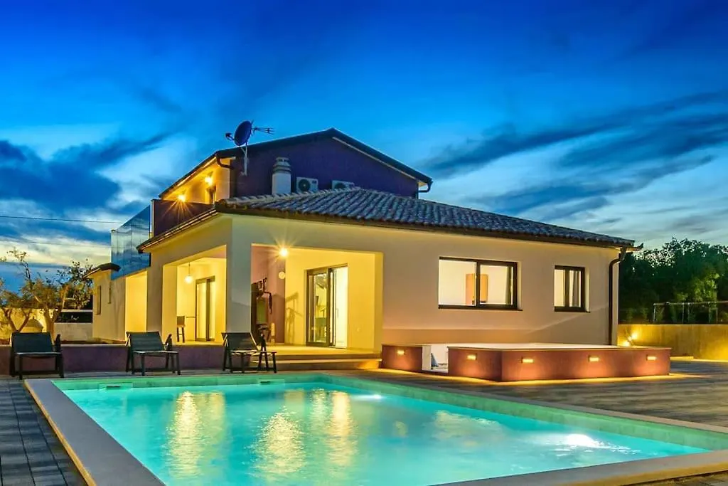 Villa 9 Marcana Croatia