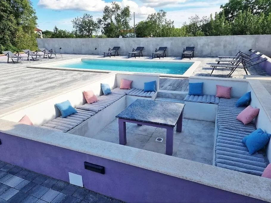 Villa 9 Marcana
